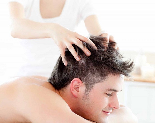 Cách massage vùng đầu