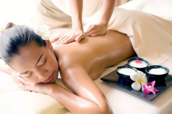Cải thiện sức khỏe nhờ massage trị liệu